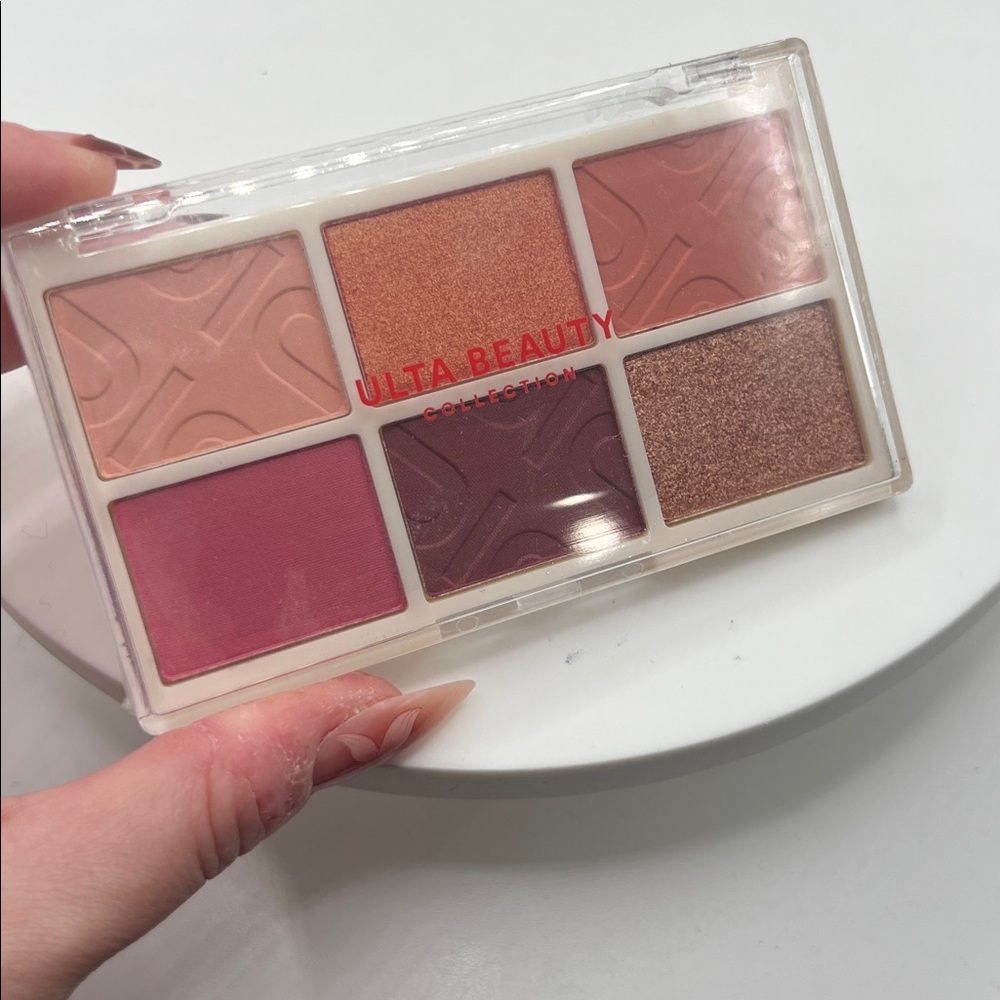 Ulta Beauty 6 Pan Eyeshadow Palette - Picture 2 of 4
